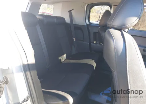 2007 Toyota Fj Cruiser z USA, uszkodzony, nr VIN JTEBU11F970043831